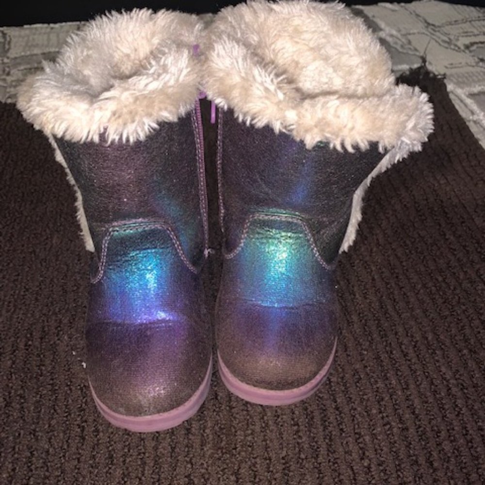 Cat & Jack Purple iridescent boots- SIze 9